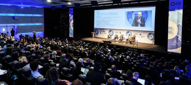 兩會進(jìn)行時！“兩會”英文用meetings就大錯特錯了！ 聚焦兩會 第5張